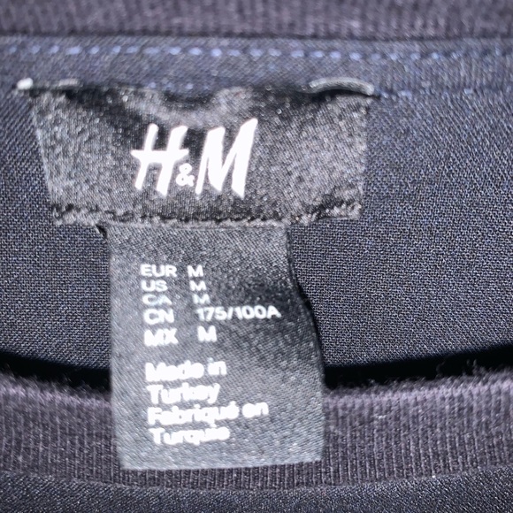 H&M long sleeve - Picture 4 of 4